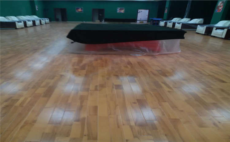 苹果12为什么会突KK体育然一直震动(苹果12突然震动)