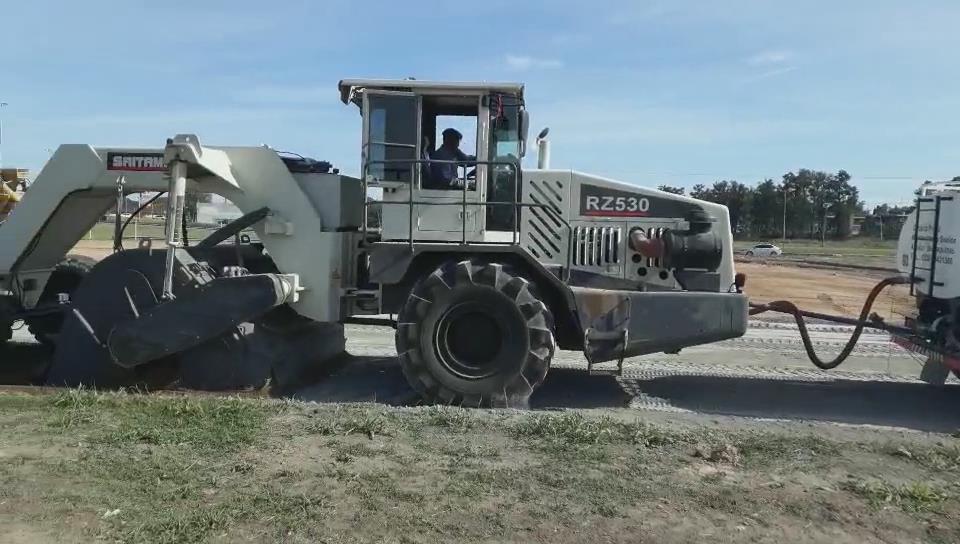 RZ530，阿根廷冷再生施工